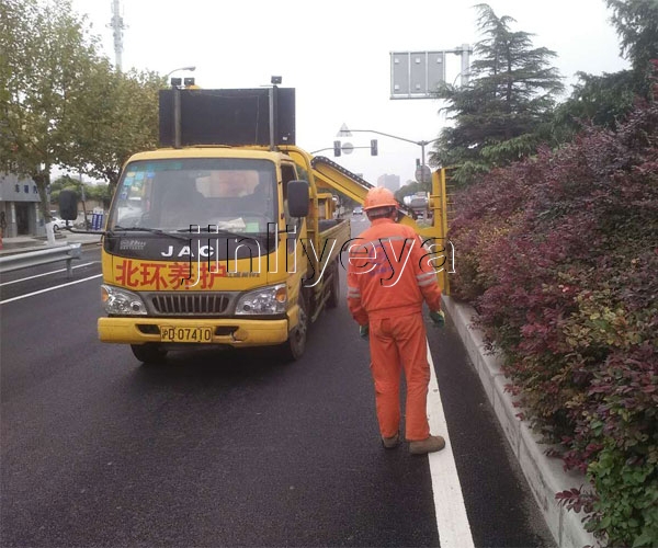 许昌绿篱修剪机报价